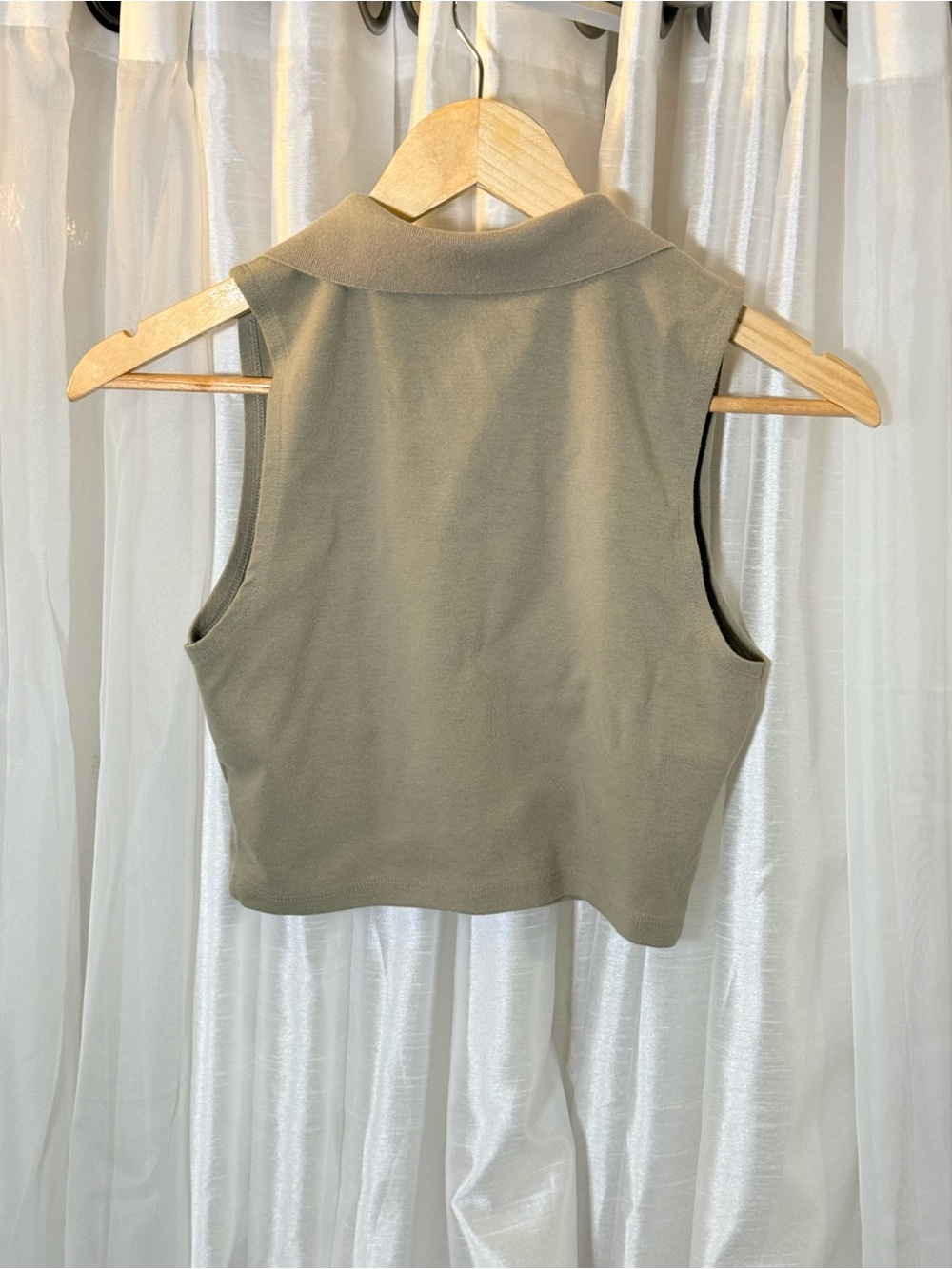 Sunday Best Olive Collared Sleeveless Tank - Picture 3 of 3